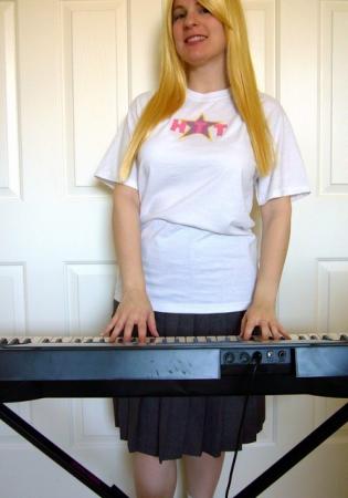 Tsumugi Kotobuki from K-ON!! worn by Mirai Noah