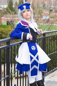 Anna Kushina from K / K Project worn by Shinigami Clover