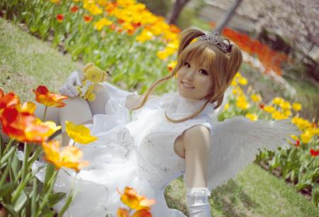Sakura Kinomoto from Cardcaptor Sakura worn by Shinigami Clover