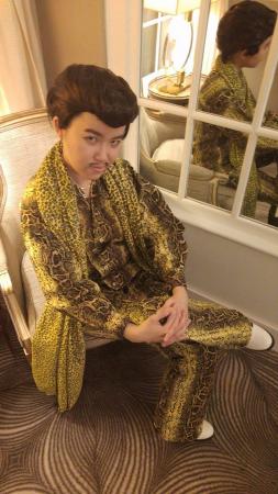 Piko-taro from P.P.A.P. worn by Shinigami Clover